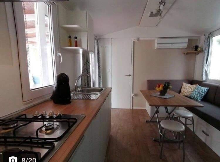 Apartman As بيروفاتش المظهر الخارجي الصورة